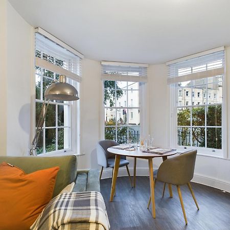 The Grove King Bed Wi-Fi Ev Charger Appartement Cheltenham Buitenkant foto